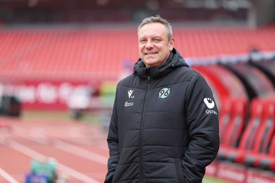 André Breitenreiter (52) ist seit seinem Aus bei Hannover im April 2025 ohne Job.