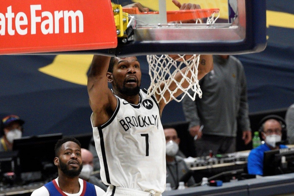 Kevin Durant led the Nets with 26 points to blow out the Celtics in game two.