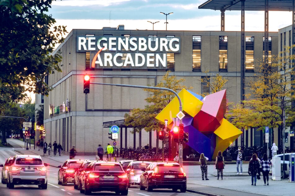 Kommt zu den Regensburg Arcaden und shoppt das perfekte Outfit für den Herbst.