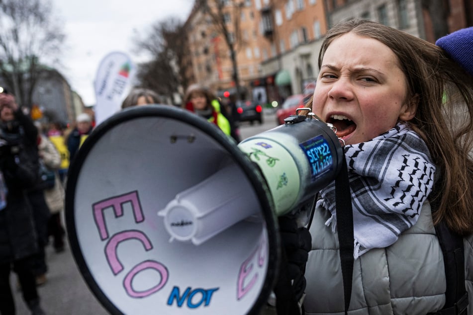 Greta Thunberg warns Trump is "more dangerous" but blasts Harris on Gaza