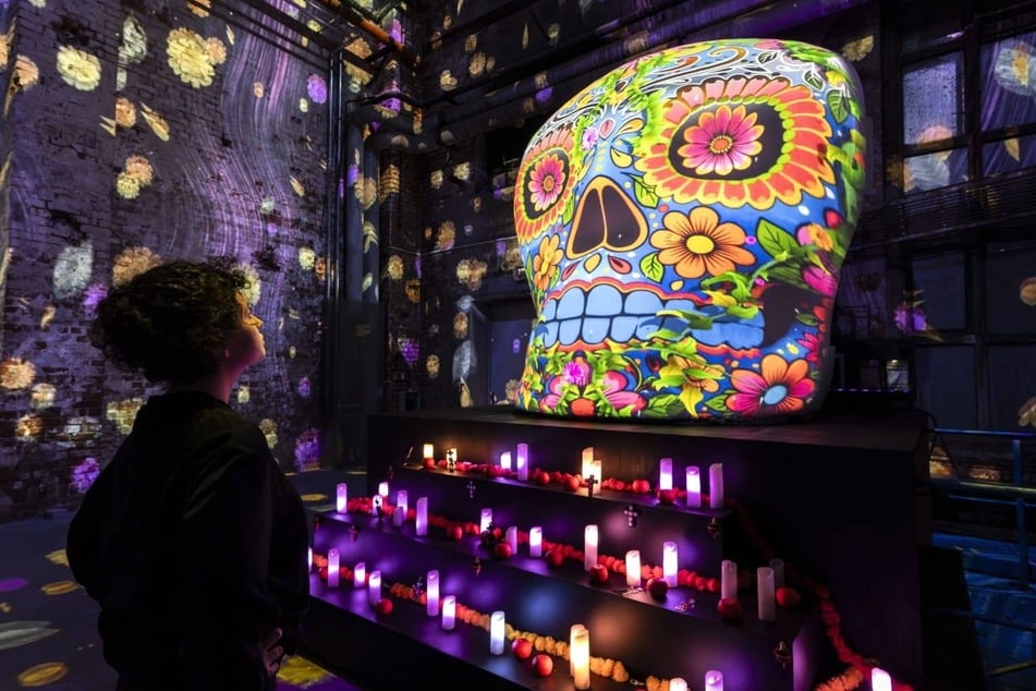 Das Kunstkraftwerk widmet sich derzeit der mexikanischen Künstlerin Frida Kahlo.