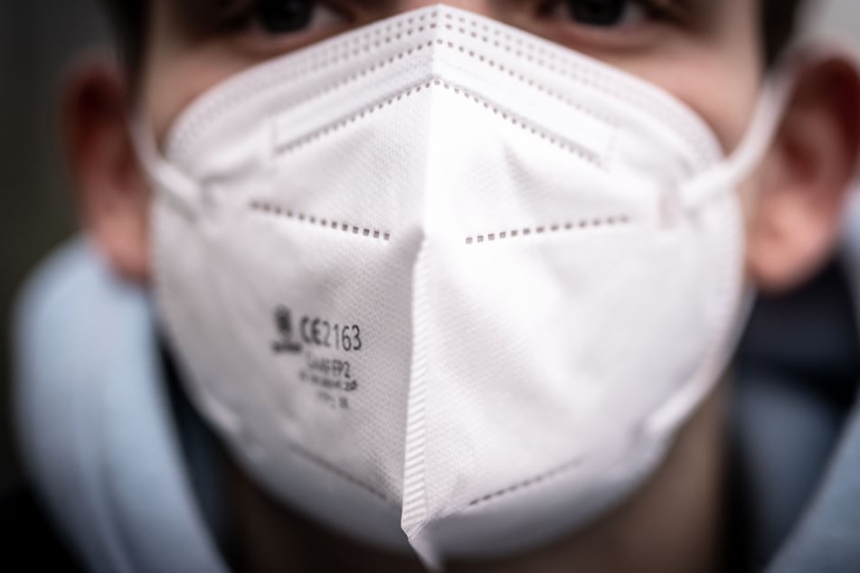 FFP2-Masken müssen dicht sitzen, damit sie wirken können.
