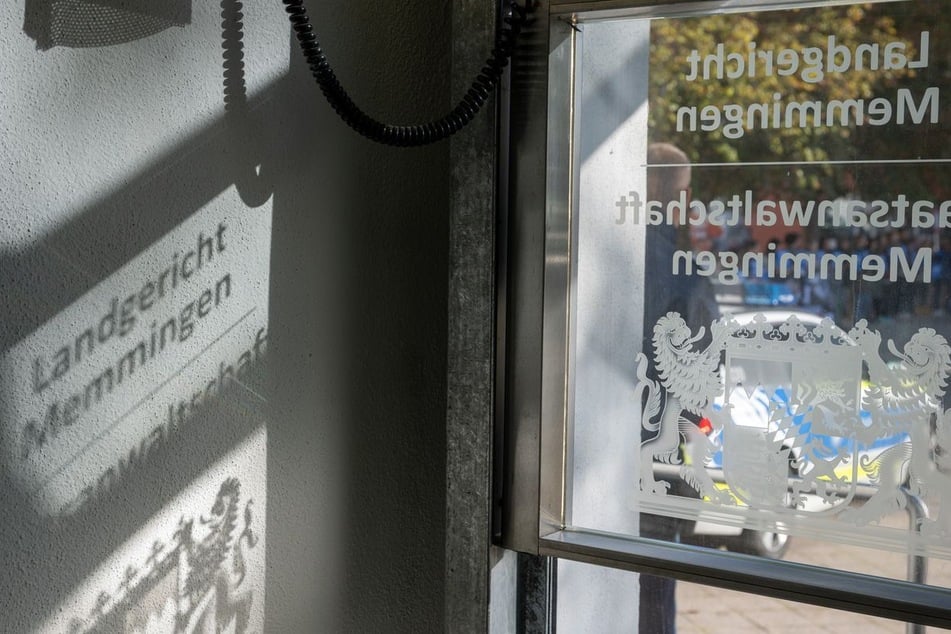Die Memminger Staatsanwaltschaft ermittelt gegen sieben Beschuldigte. (Archivfoto)