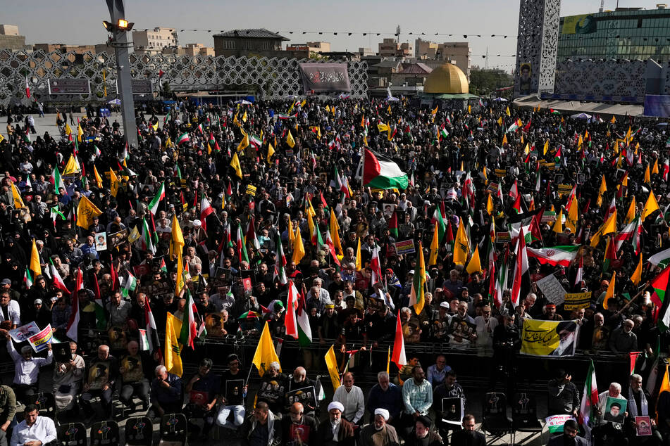 Spätestens seit dem Tod von Hisbollah-Generalsekretär Hassan Nasrallah (†) ist die Stimmung im Iran aufgeheizt.