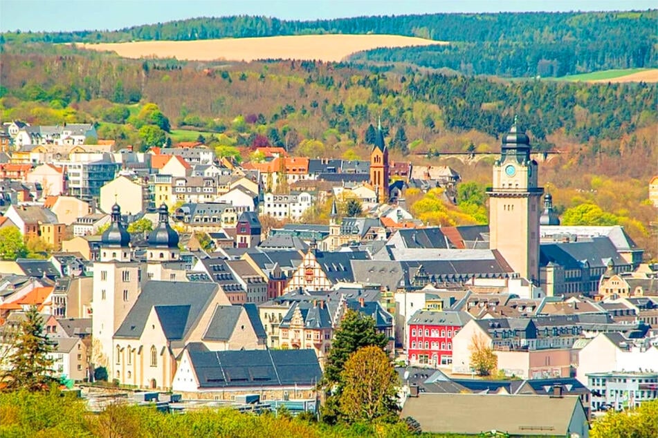 TAG Wohnen startet in Plauen eine mega Herbstaktion, bei der Neumieter zwei Warmmieten sparen.