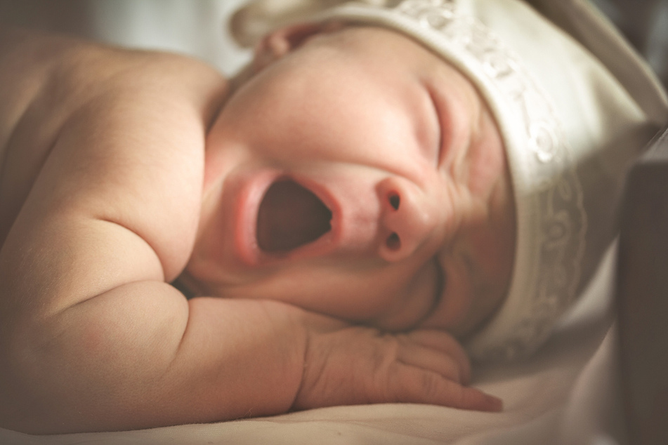 Die Anzahl der Neugeborenen in der Messestadt ist so niedrig wie seit 2013 nicht mehr.