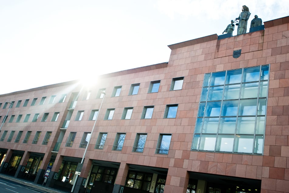 Für den Prozess vor dem Landgericht Darmstadt sind bislang vier weitere Termine geplant.