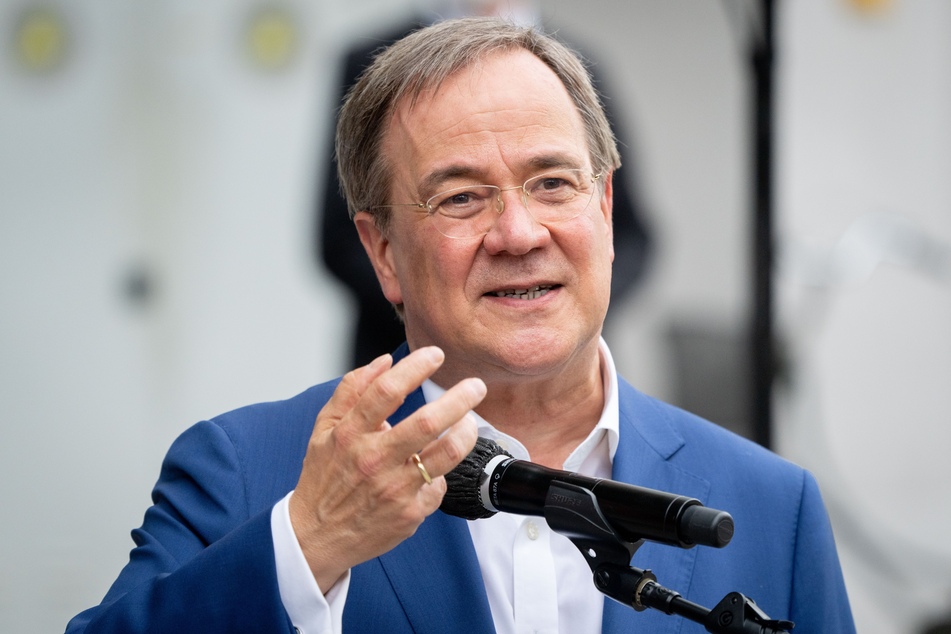 Armin Laschet (60), CDU-Kanzlerkandidat, CDU-Bundesvorsitzender und Ministerpräsident von Nordrhein-Westfalen, lag zuletzt mit der Union weit vor den Grünen.