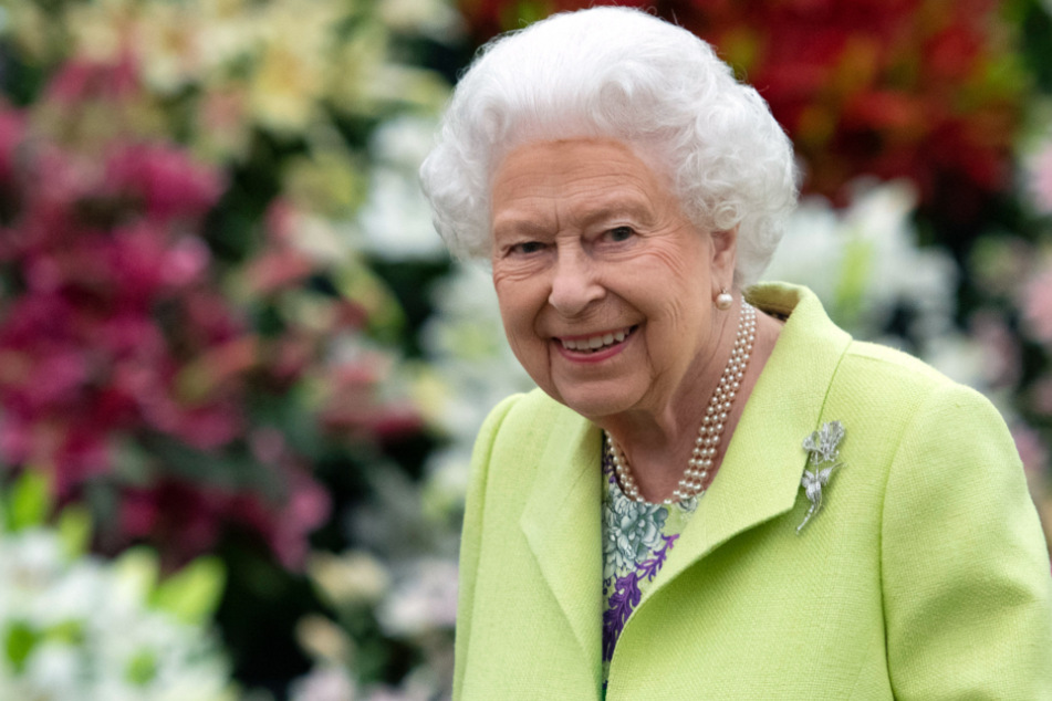 Queen Elizabeth (94) ließ die frohe Botschaft über Twitter verkünden.
