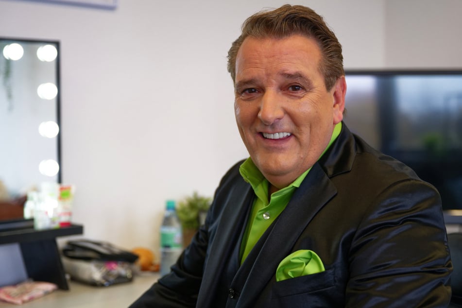 Unternehmer und "Höhle der Löwen"-Star Ralf Dümmel (59) ist am Freitagabend zu Gast in der "NDR Talk Show".