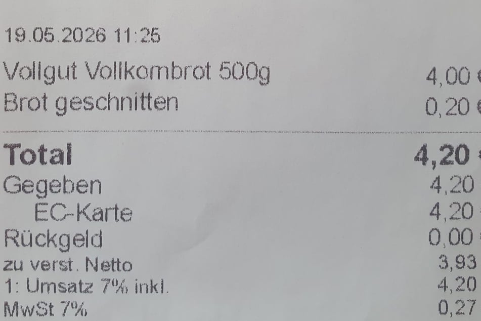 Auf dem Kassenzettel findet sich der Hinweis.