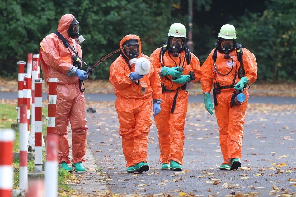 Rund 50 Einsatzkräfte der Feuerwehr waren vor Ort.