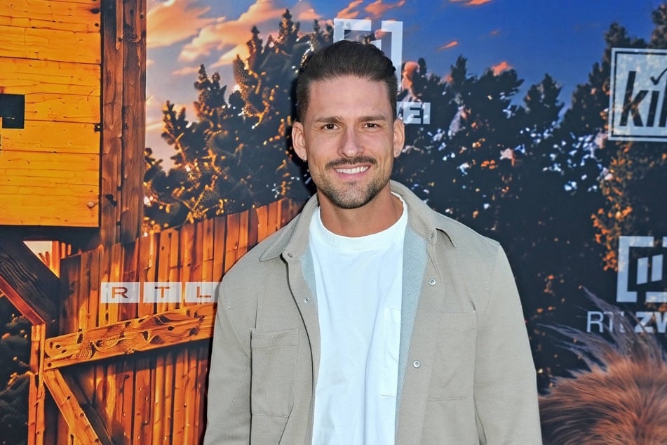 Marco Cerullo (37) bei der Premiere von "Der Promihof", bei der er verriet, warum er Mallorca vorerst den Rücken kehrt.
