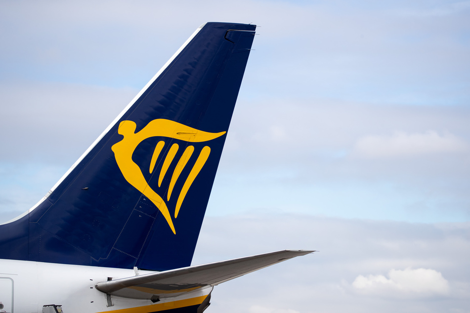 Ein Linienflugzeug der Fluggesellschaft Ryanair. Kunden können mindestens bis Ende Oktober Flüge kostenlos umbuchen.