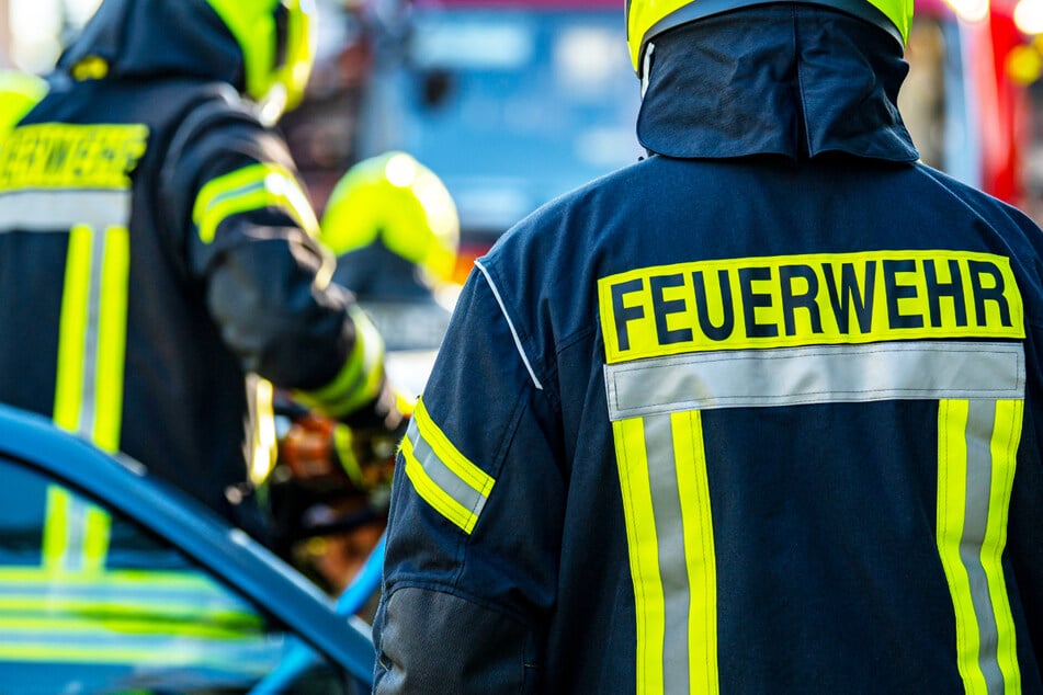 Bei einem Feuer in einem Hochhaus in Wedel sind am Sonntagvormittag sieben Menschen verletzt worden. (Symbolfoto)
