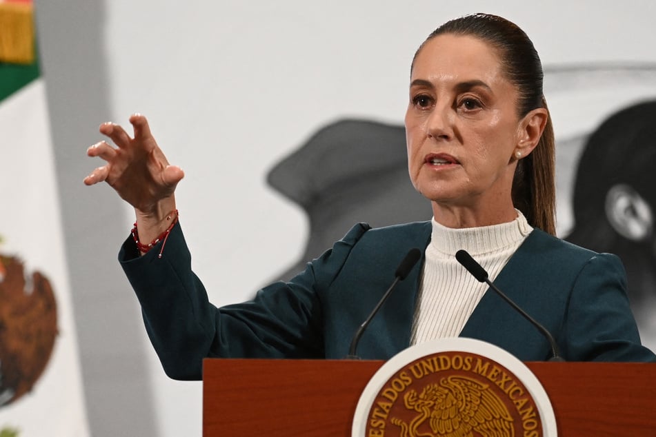 Mexico's Sheinbaum responds to accusations that cartels are offering bounties for ICE officials