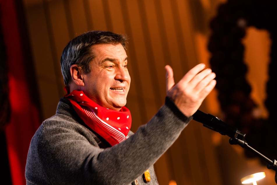 Wie wird sich Bayerns Ministerpräsidenten Markus Söder (59,CSU) vor Gericht schlagen? Das wollen viele Zuschauer sehen.