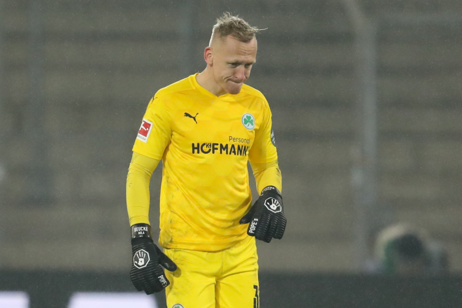 Nachdem sein Vertrag bei der SpVgg Greuther Fürth nicht verlängert worden war, heuerte der 33-Jährige im vergangenen August am Millerntor an.
