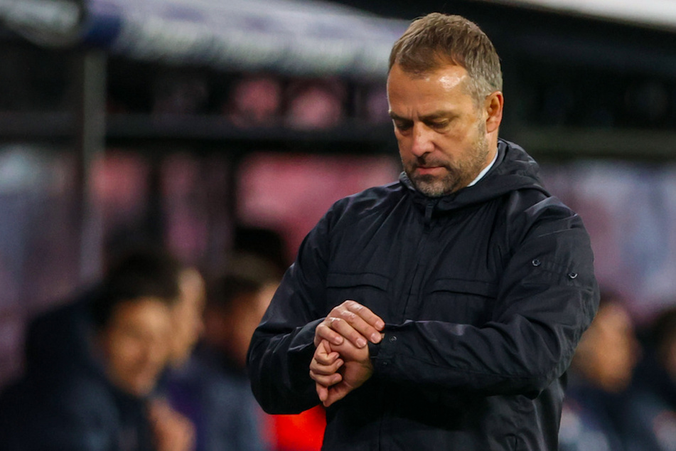 Die Zeit von Hansi Flick (56) beim FC Bayern läuft ab, er will nach der Saison vorzeitig weg.
