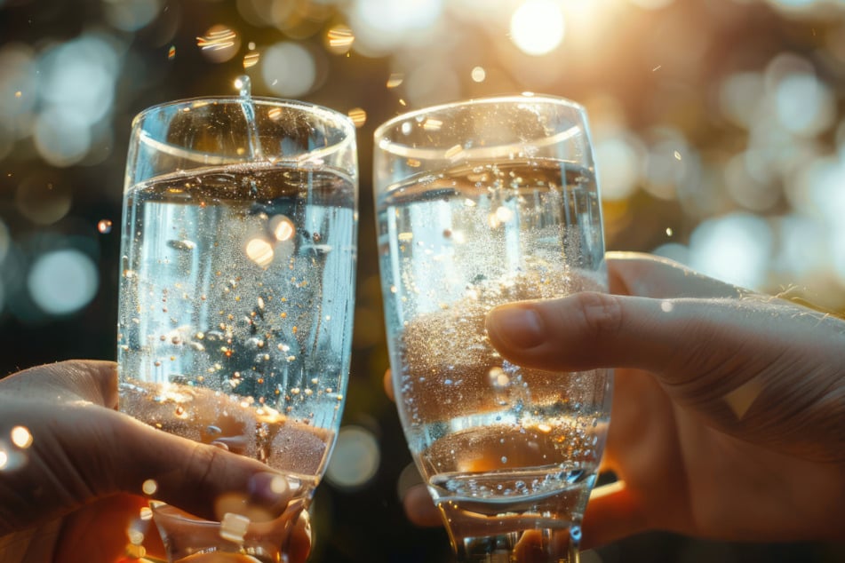 Am Schutzteich könnt Ihr noch einmal auf das neue Jahr anstoßen. (Symbolfoto)