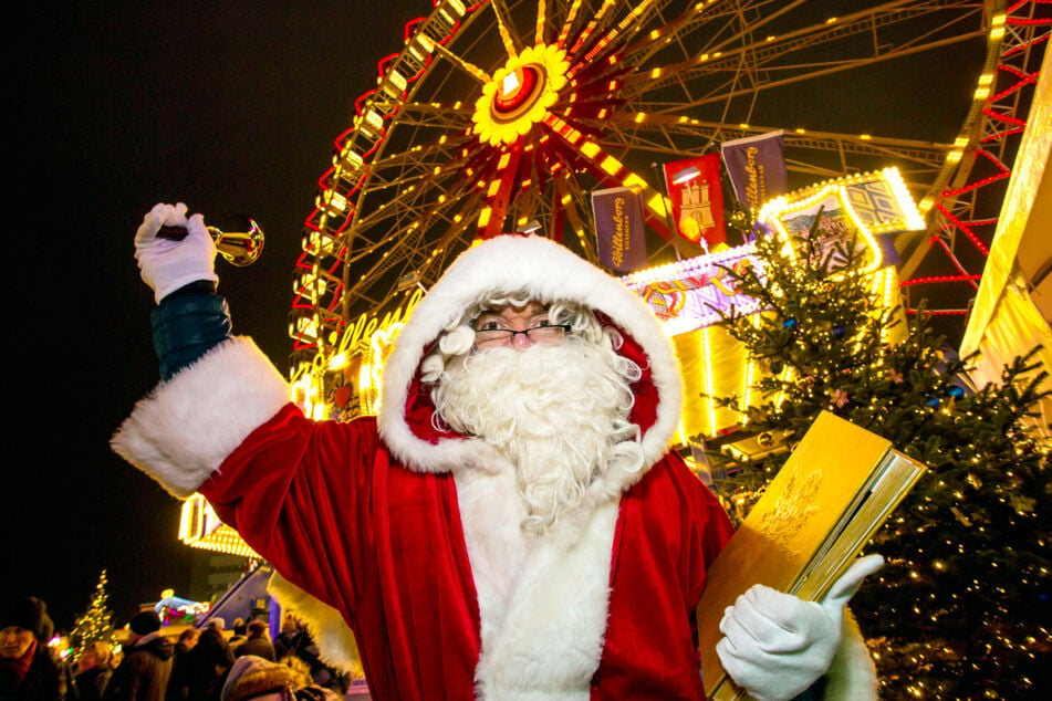 Überlegt Euch noch die letzten Weihnachtswünsche bis der Nikolaus auf dem DOM die Wunschzettel einsammelt.