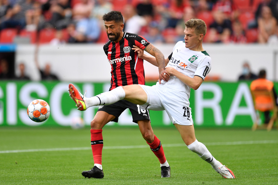 Wie lange läuft Matthias Ginter (27, r.) noch für Borussia Mönchengladbach auf?