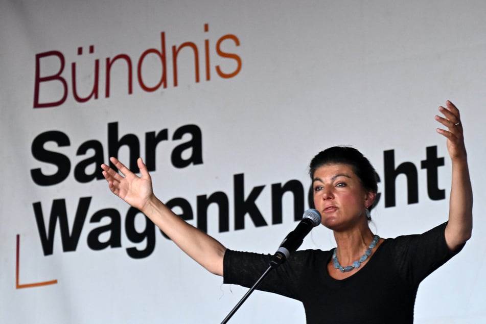 Die Parteienfinanzierung des BSW um Chefin Sahra Wagenknecht (55) bleibe laut einer Expertin "zweifelhaft". (Archivbild)