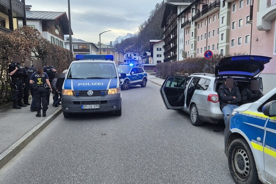 In Berchtesgaden gab der Fahrer schließlich auf und hielt an.