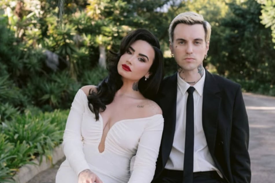 Demi Lovato (32) und ihr Partner Jordan "Jutes" Lutes (34) haben sich am Wochenende das Jawort gegeben.