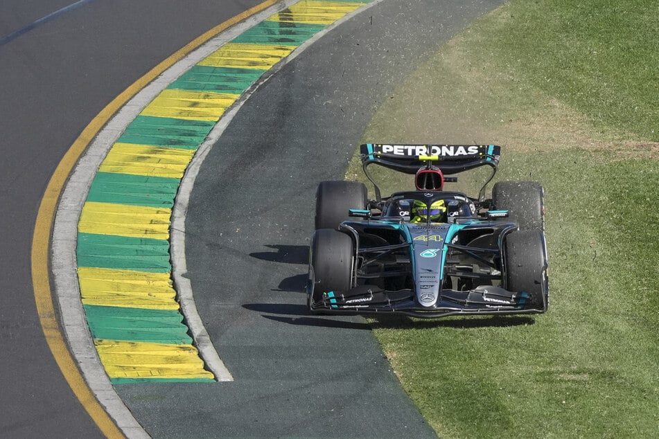 Das wars: Für Mercedes-Pilot Lewis Hamilton (39) endete das Rennen nach 17 Runden.