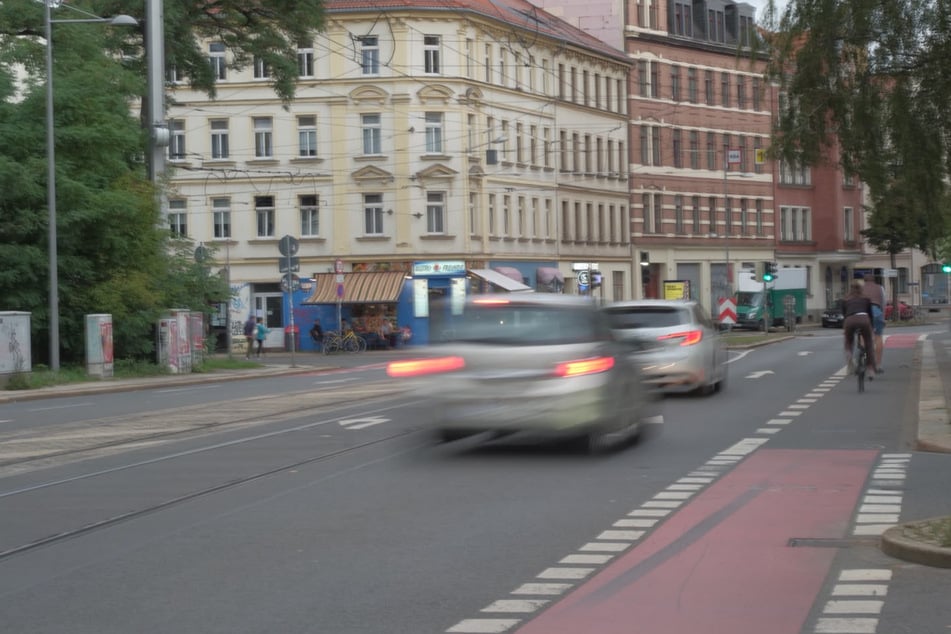 Leipzig: Einen Kilometer Fuß vom Gas! Neuer Tempo-30-Abschnitt für diese Leipziger Hauptstraße