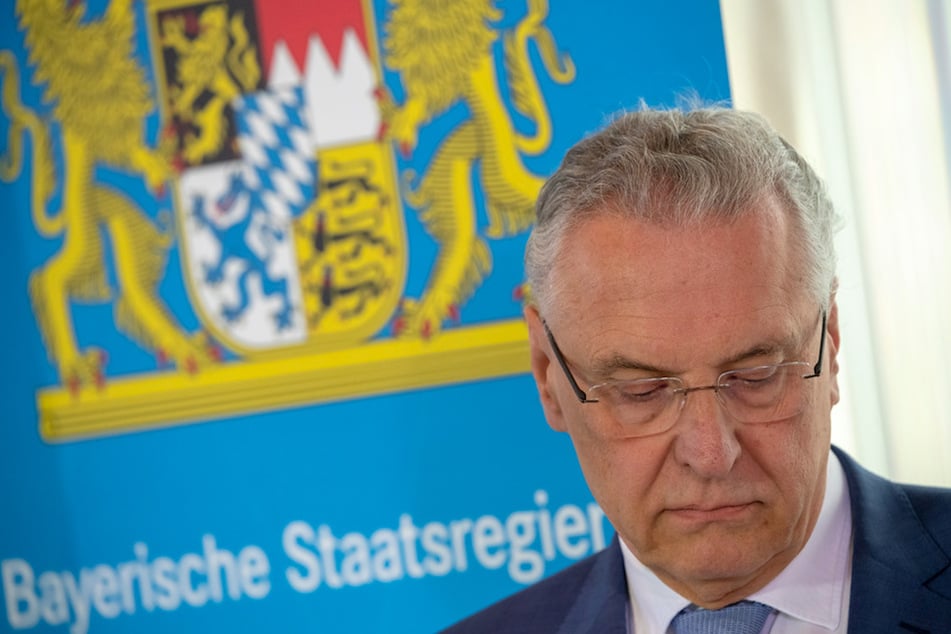 Joachim Herrmann (CSU), Innenminister von Bayern, aufgenommen während einer Pressekonferenz in der bayerischen Staatskanzlei.