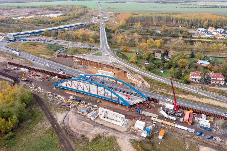 Dieses Jahr sollen vor allem Straßen und Brücken erneuert, gebaut und wieder instand gesetzt werden. (Symbolfoto)