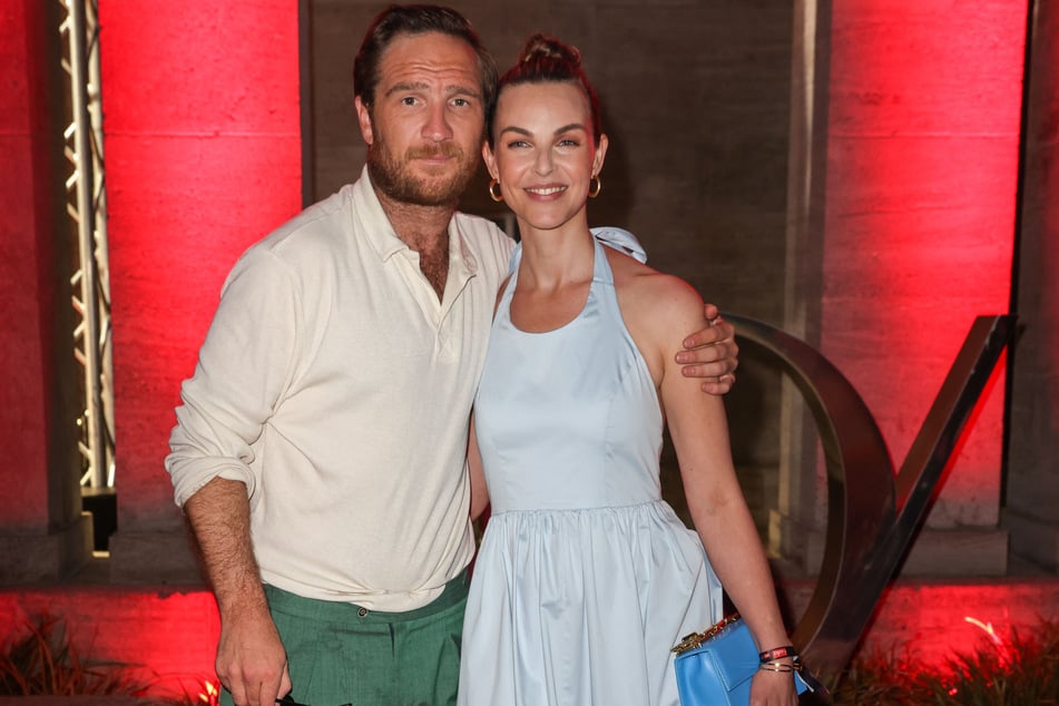 Gemeinsam mit Schauspieler Frederick Lau (37) hat Moderatorin Annika Lau (47) drei Kinder. (Archivfoto)