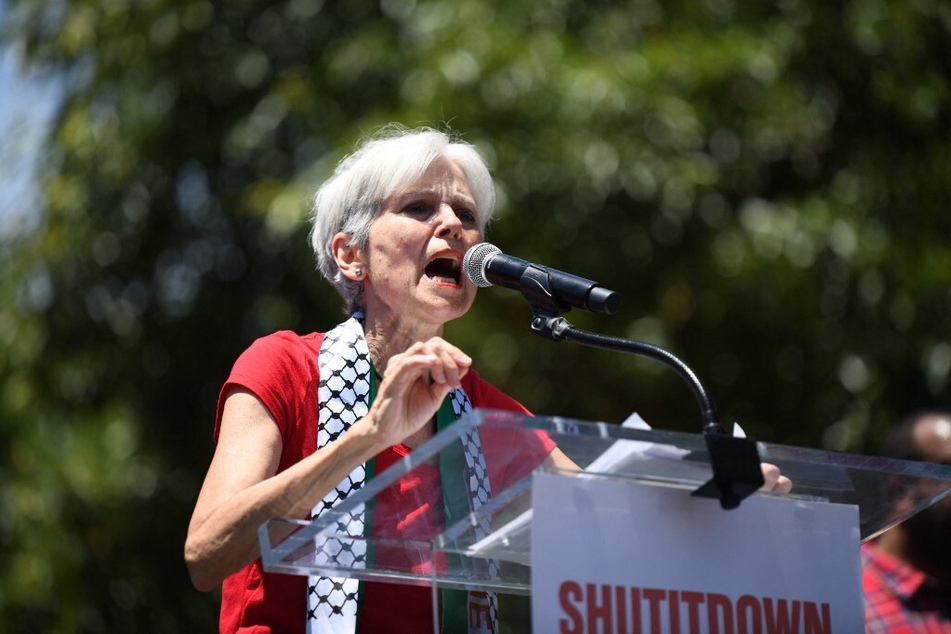 Dr. Jill Stein speaks at the People's Red Line protest in front of the White House, calling for an end to US support for Israel's attacks on Gaza.