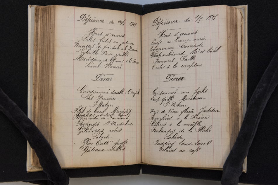 Auch im Archiv: die Kochhandschrift "Menus" von 1909 aus dem Nachlass Ernst Herbert Thiel.