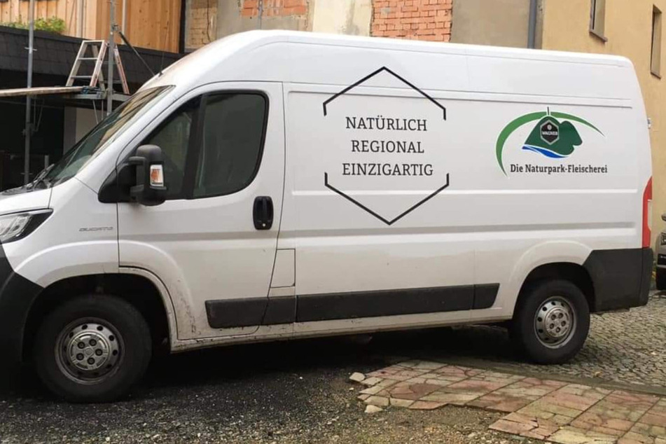 Diesen fast neuen Transporter stahlen Autodiebe.
