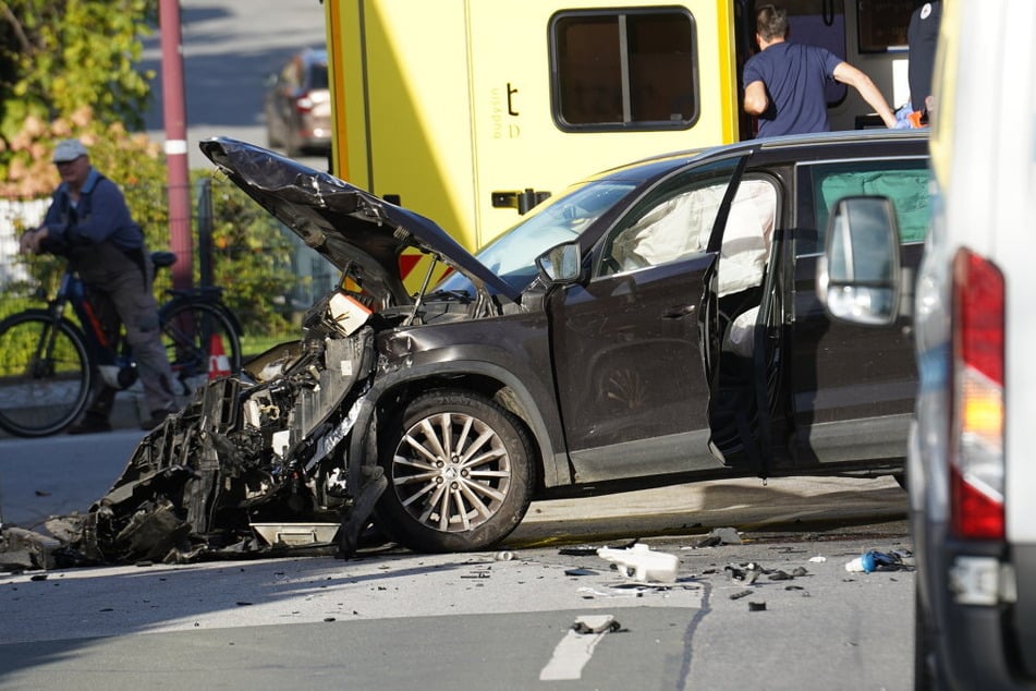 Bei dem Crash kamen auch zwei Kinder zu Schaden.