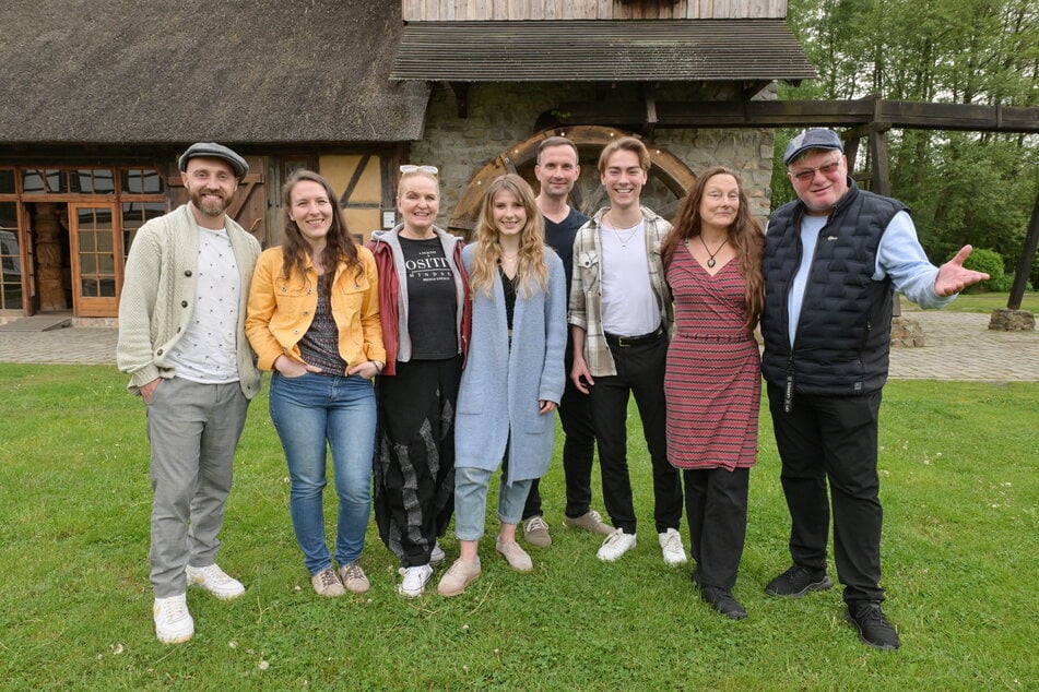 Für erste Proben versammelte sich die Kern-Crew in Schwarzkollm.