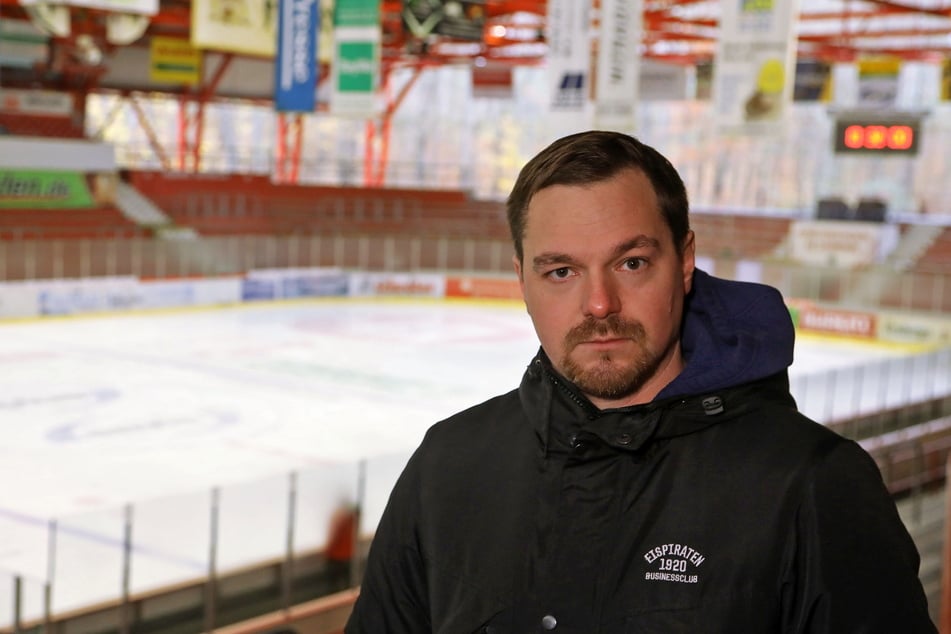 Jörg Buschmann, Geschäftsführer der Eispiraten Crimmitschau, stand aufgrund der lange ungeklärten Stadionfrage bei den Lizenzunterlagen unter Zeitdruck.