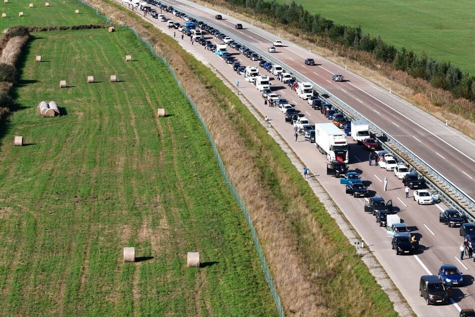 Unfall A24: Unfall in Brandenburg: Mehrere Verletzte bei Crash auf A24