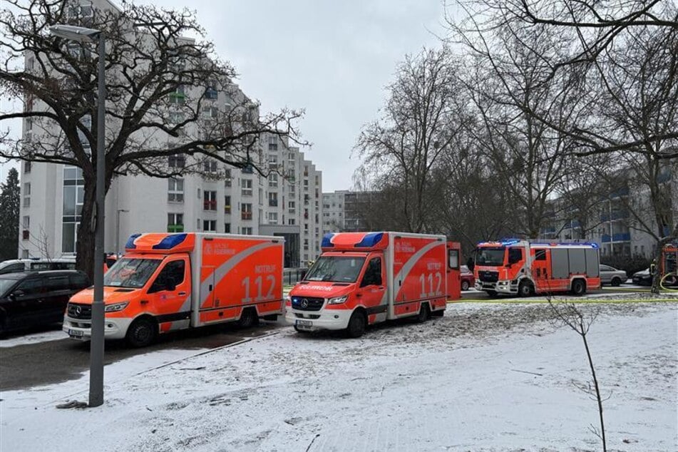Bei dem Brand wurde eine Person leicht verletzt.
