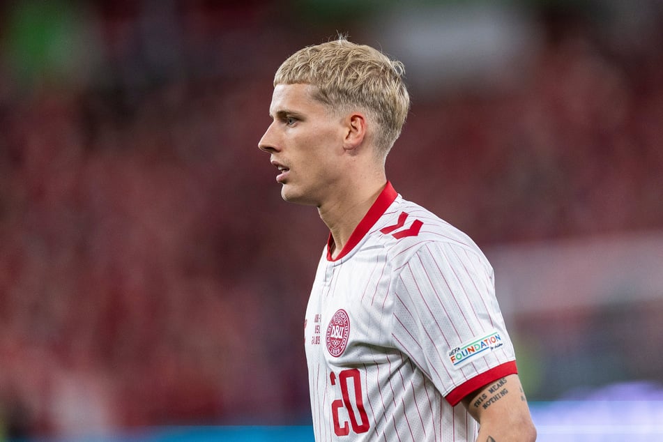 Albert Grønbæk (25) wird dem HSV nach seiner Verletzung bei der dänischen Nationalmannschaft wochenlang fehlen.