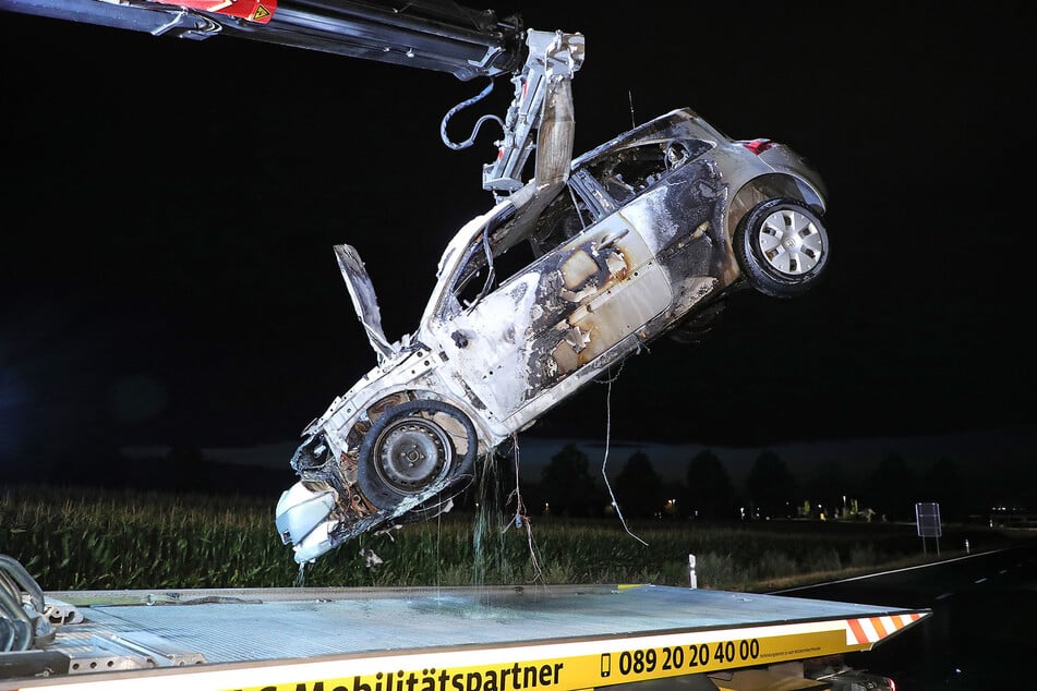 Am Wagen entstand Totalschaden.