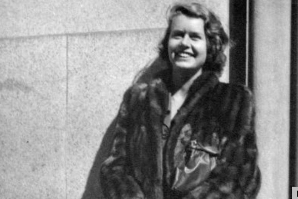 Nancy Bush Ellis (†94), sister of George H.W. Bush, in the 1940s.