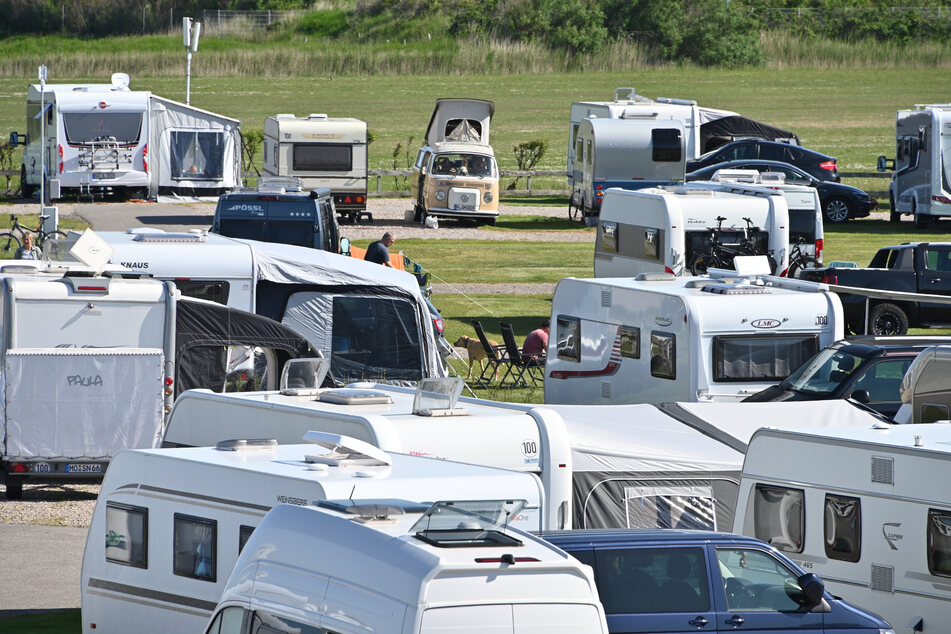 Die Campingplatzbetreiber erleben angesichts der in Aussicht gestellten Lockerungen eine Anfrageflut. Noch gelten in den Bundesländern aber unterschiedliche Regelungen. (Symbolfoto)