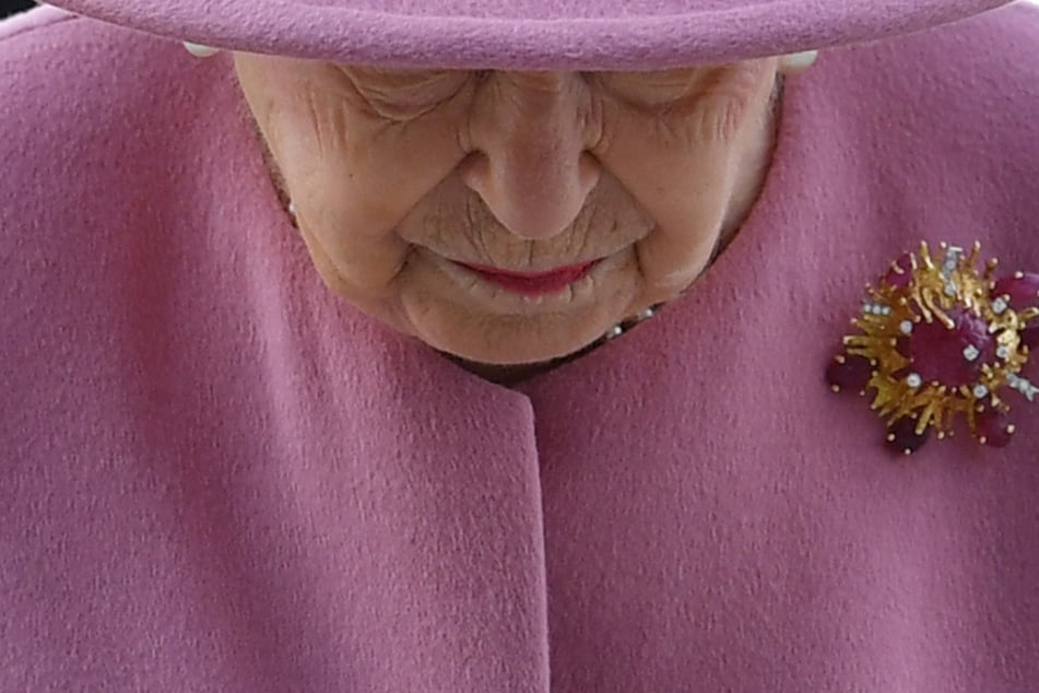 Einen Tag nach Tod der Queen: 100-Jährige erhält Glückwünsche von ihr