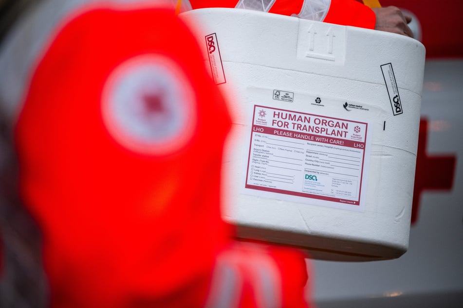 Die Organspende bleibt ein rares Gut: In Sachsen warten rund 400 Menschen darauf. (Symbolfoto)