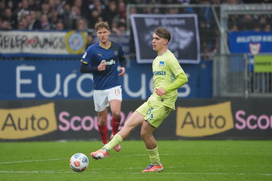 Kennet Eichhorn (16,r.) soll auch weit oben auf der Wunschliste von RB Leipzig stehen.