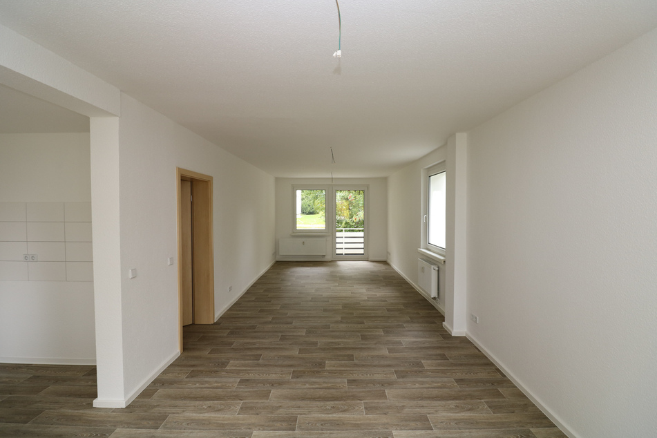 Albert-Einstein-Straße 5: 4-Raum-Etagenwohnung (107 qm)